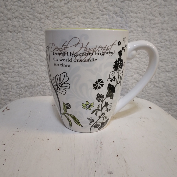 Dental Hygienist Mug - Picture 1 of 6